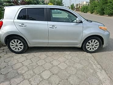 Scion: Scion xD: 2009 г., 1.8 л, Автомат, Хэтчбэк — 3