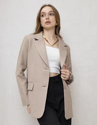 синий пиджак женский: Бежевый женский пиджак - Классический крой с прямой линией плеч и — 2