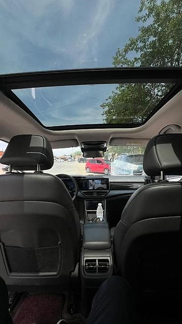 Weltmeister: Weltmeister W6, 2022 г., В наличии — 5