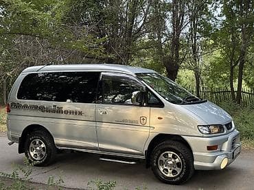 Транспорт: Mitsubishi Delica: 2003 г., 3 л, Бензин, Кроссовер — 6