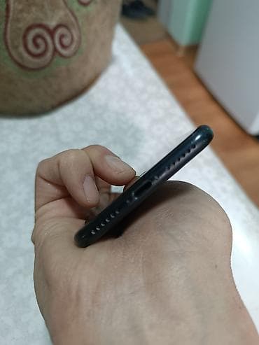 iphone xr 13: IPhone 7, Б/у, 256 ГБ, Черный, 58 % — 3