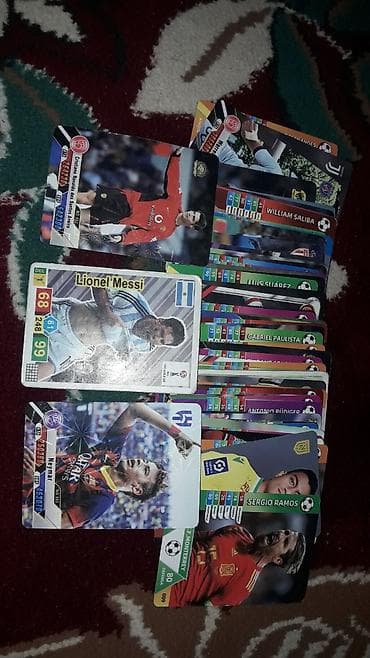 Искусство и коллекционирование: Коллекция футбольных карточек - Набор игровых/коллекционных карточек — 2