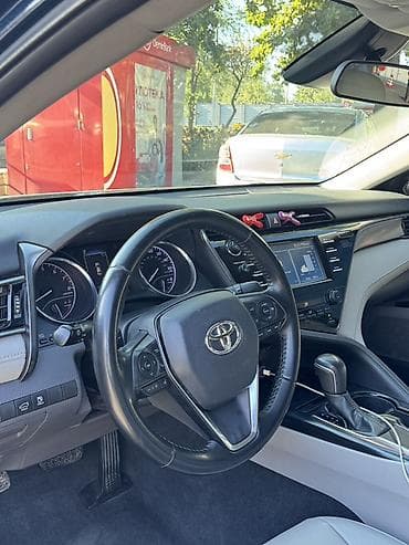 бампер рф3: Toyota Camry: 2019 г., 2.5 л, Автомат, Бензин, Седан — 6