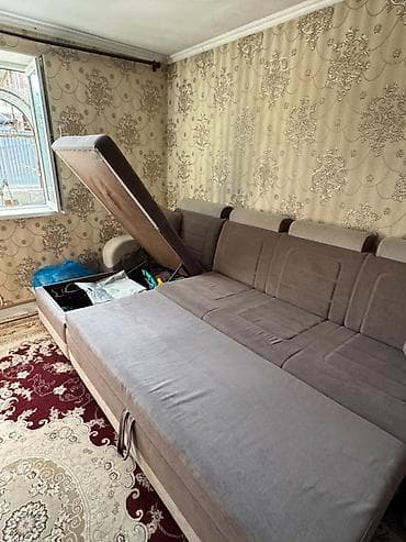 Угловые диваны: Угловой диван, C подушками — 2