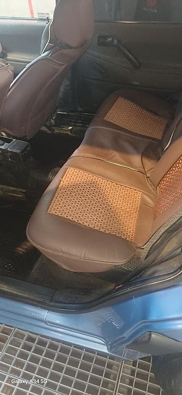 жип унаа: Volkswagen Passat Variant: 1992 г., 1.8 л, Кол менен иштөөчү, Бензин, Универсал — 4