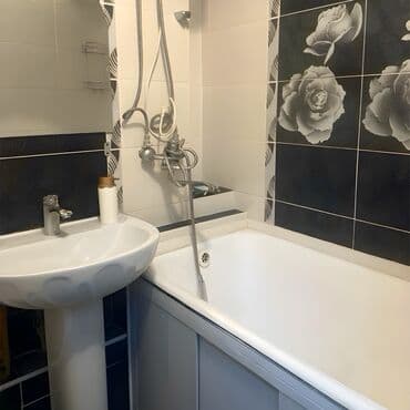 комнаты в иссык куле: 1 бөлмө, Душ кабинасы, Жаздык, жууркан-төшөк каптары, Кондиционер — 2