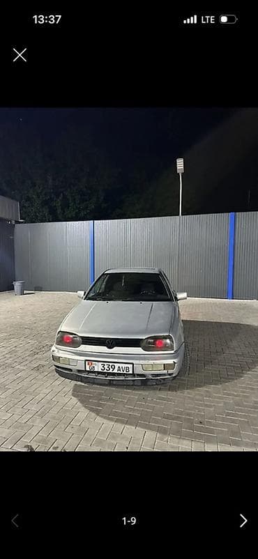 авто компании: Volkswagen Golf: 1992 г., Бензин, Хэтчбэк — 1