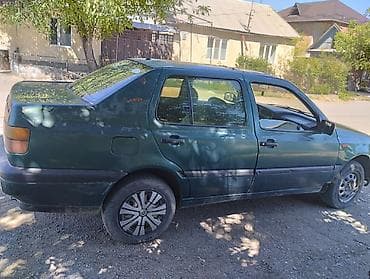 mazda 2: Volkswagen Vento: 1989 г., Ручные, Бензин, Седан — 4