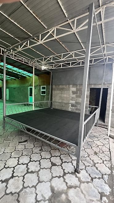 стойка для фотозоны: Тапчан 320 x 300 x 300 м, Металл — 1