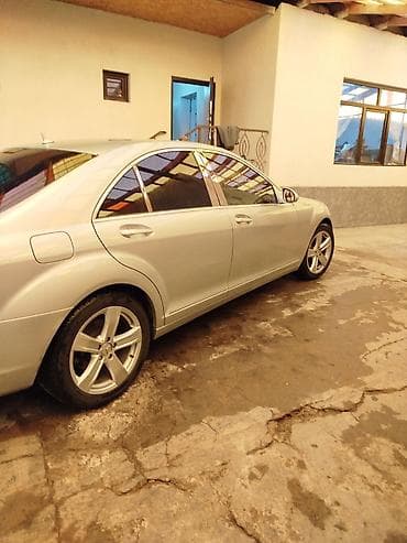Продажа авто: Mercedes-Benz C-Class: 2008 г., 5.5 л, Автомат, Бензин, Седан — 4