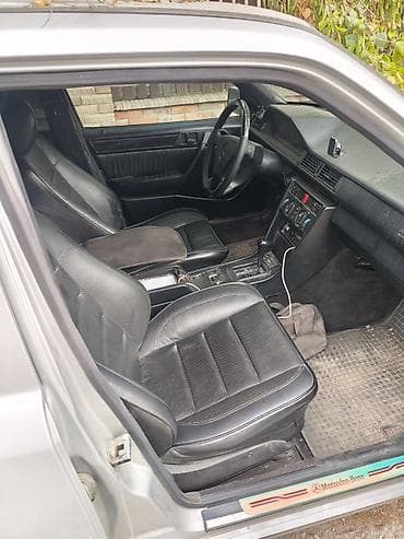 c 205 mercedes: Mercedes-Benz W124: 1994 г., 3.2 л, Автомат, Бензин, Седан — 4