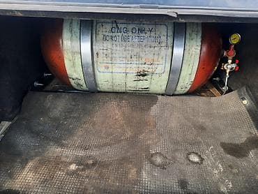 воз: Audi 80: 1992 г., 2.3 л, Ручные, Бензин, Седан — 7