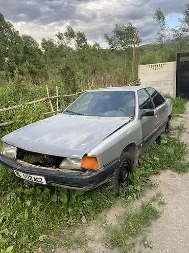 Продажа авто: Audi 100: 1989 г., 2 л, Механика, Седан — 1