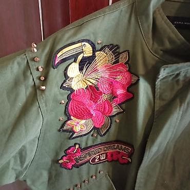 sauvage dior: Хаки куртка ZARA WOMAN с декором оригинал. - Женская модель, размер — 3