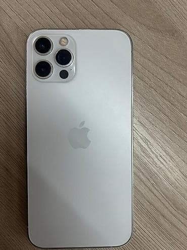 дисплей айфон 12: IPhone 12 Pro, Серебристый — 1