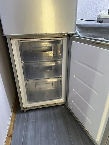 морозилку: Холодильник Avest, Двухкамерный — 3