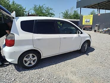 honda fit в рассрочку: Honda Fit: 2002 г., 1.3 л, Вариатор, Бензин, Хэтчбэк — 5
