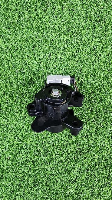 замок багажника бмв: Замок багажника BMW 2003 г., Б/у, Оригинал, Германия — 2