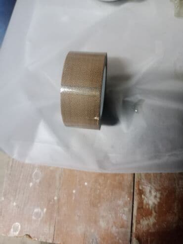 Тефлоновая лента с размером 10 метров в длину, ширина 20 мм, толщина