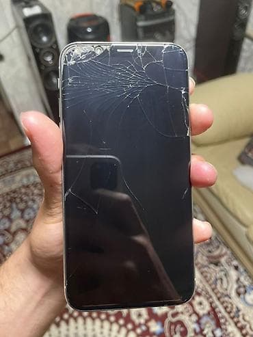 айфон 6 плюс с: IPhone X, 64 ГБ, Серебристый — 2