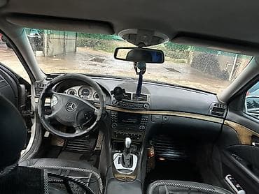 Mercedes-Benz E-Class: 2004 г., 2.4 л, Автомат, Бензин, Седан — 5