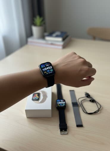 часы янтарь: Смарт‑часы с прямоугольным цветным экраном. Комплектация на фото — 1