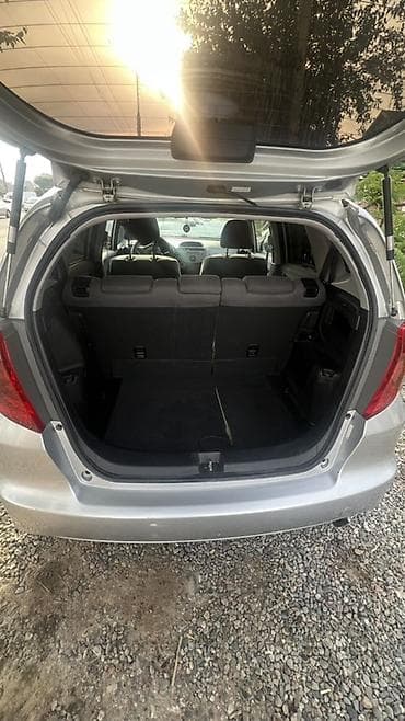 Продажа авто: Honda Fit: 2011 г., 1.5 л, Автомат, Бензин, Хэтчбэк — 7
