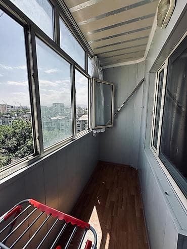 1: 🏡 Продается 1-комнатная квартира в центре Бишкека 💰 Цена: $66 000 ≈ 5 — 7
