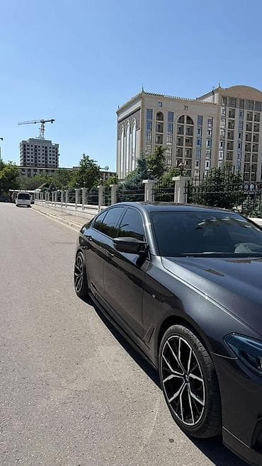 bmw e31: BMW 5 series: 2020 г., Седан — 4