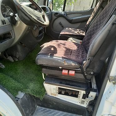 Транспорт: Mercedes-Benz Спринтер: 2004 г., Дизель, Фургон — 3