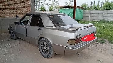 matiz 2006: Mercedes-Benz 190: 1990 г., 2 л, Бензин, Седан — 2