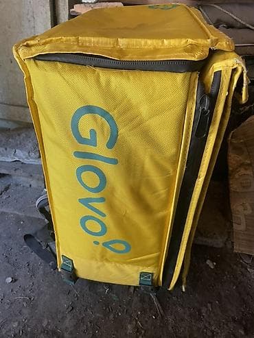 Терморюкзак курьера Glovo - Форм‑фактор: квадратный рюкзак‑короб для — 4