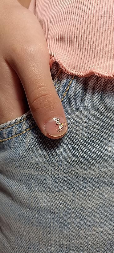 маникюр аренда: 💅 ВЫЕЗДНОЙ МАНИКЮР 💅✨ 🚗 Прихожу к вам домой 🏡 🌸 Услуги: 💅 — 8