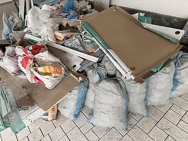 Строительный мусор после демонтажа ванной комнаты, забирайте под at lalafo.kg Строительный мусор после демонтажа ванной комнаты, забирайте под