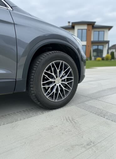 Продается комплект дисков r17. Вместе с новой зимней резиной at lalafo.kg Продается комплект дисков r17. Вместе с новой зимней резиной