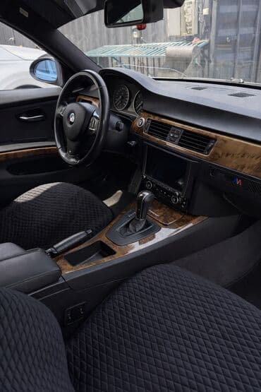 ниже рынка: BMW 3 series: 2009 г., 3 л, Автомат, Бензин, Седан — 5