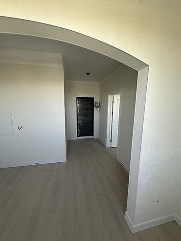 сдаю квартиру в пишпеке: 1 комната, 32 м², 106 серия улучшенная, 6 этаж, Евроремонт — 9