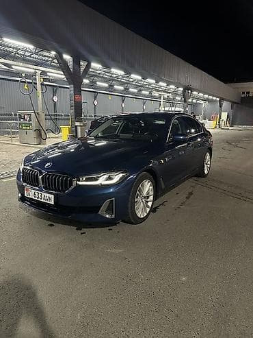 BMW 5 series: 2021 г., Седан