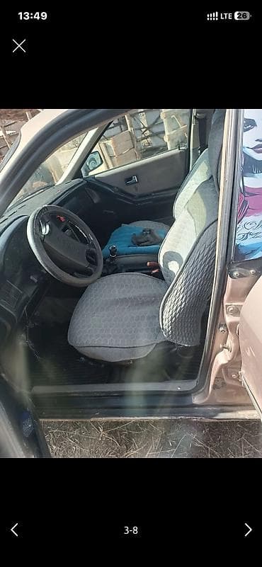 audi rs3: Audi 80: 1988 г., 1.8 л — 5