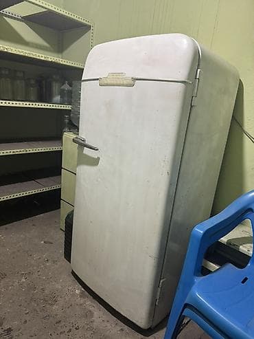 poco k40: Холодильник ЗИЛ «Москва» (ретро) Полностью в рабочем состоянии. - — 2