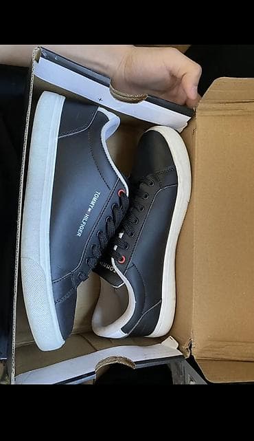 dunk low: Стильные кеды полуклассический Tommy Hilfiger, в отличном состоянии — 3