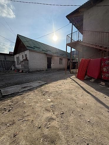 квартал: Продаётся дом с готовым доходом 💰 📍 Дом+ 8 квартир (по 32 м² каждая) — 6