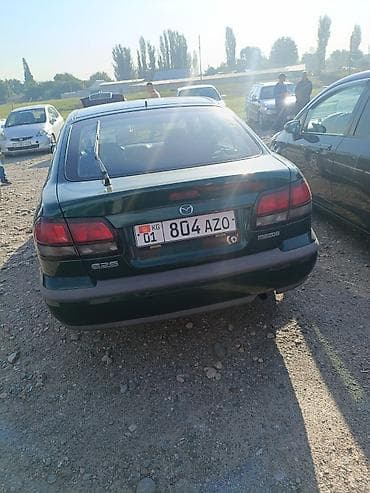 е34 540: Mazda 626: 1998 г., 0.2 л, Механика, Бензин, Хэтчбэк — 3