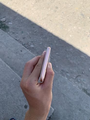 сколько стоит iphone 19: IPhone 8 Plus, цвет Gold (золото) - Экран 5.5", Retina HD — 4