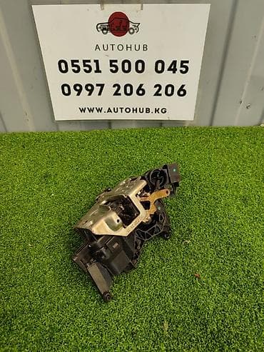 Автозапчасти: Замок двери Volkswagen Passat B5+ 2.0 бензин, 2003 г. - Оригинальный — 1