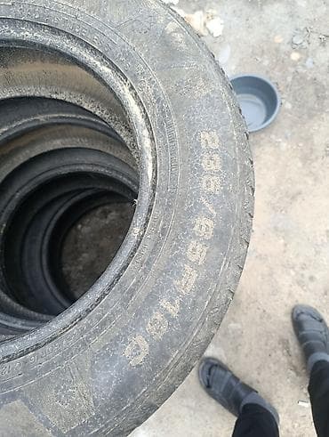 r 16: Зимние шины для лёгких грузовиков/минивэнов, размер 235/65 R16C — 1