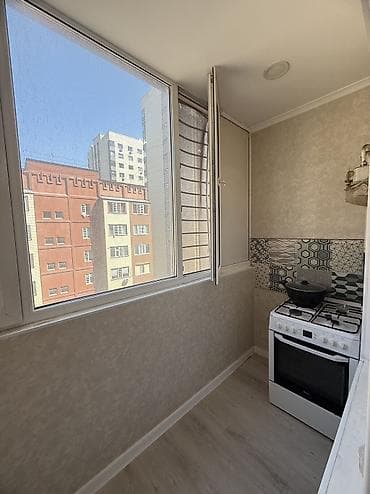 средний джал квартира: 3 комнаты, 100 м², 107 серия, 8 этаж, Евроремонт — 9