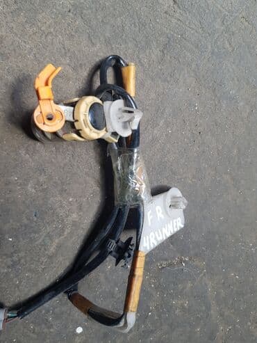 изготовление чип ключа для автомобиля: Toyota 4runner личинка дверного замка. Тойота 4 раннер. Личинка двери — 1