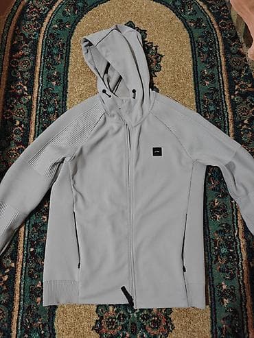 tech flis: Мужская толстовка, S, Lining, Б/у, цвет - Серый — 1