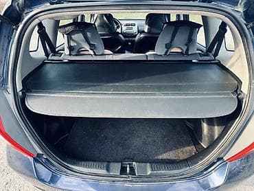 битый фит: Honda Fit: 2002 г., 1.5 л, Автомат, Бензин, Хэтчбэк — 10